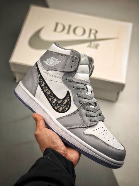 nike air dior 2020 precio|x dior air jordan 1.